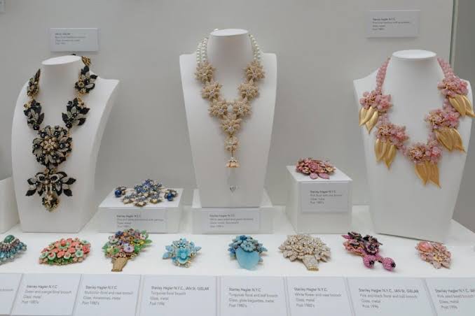 Museum of Costume Jewelry photo 5